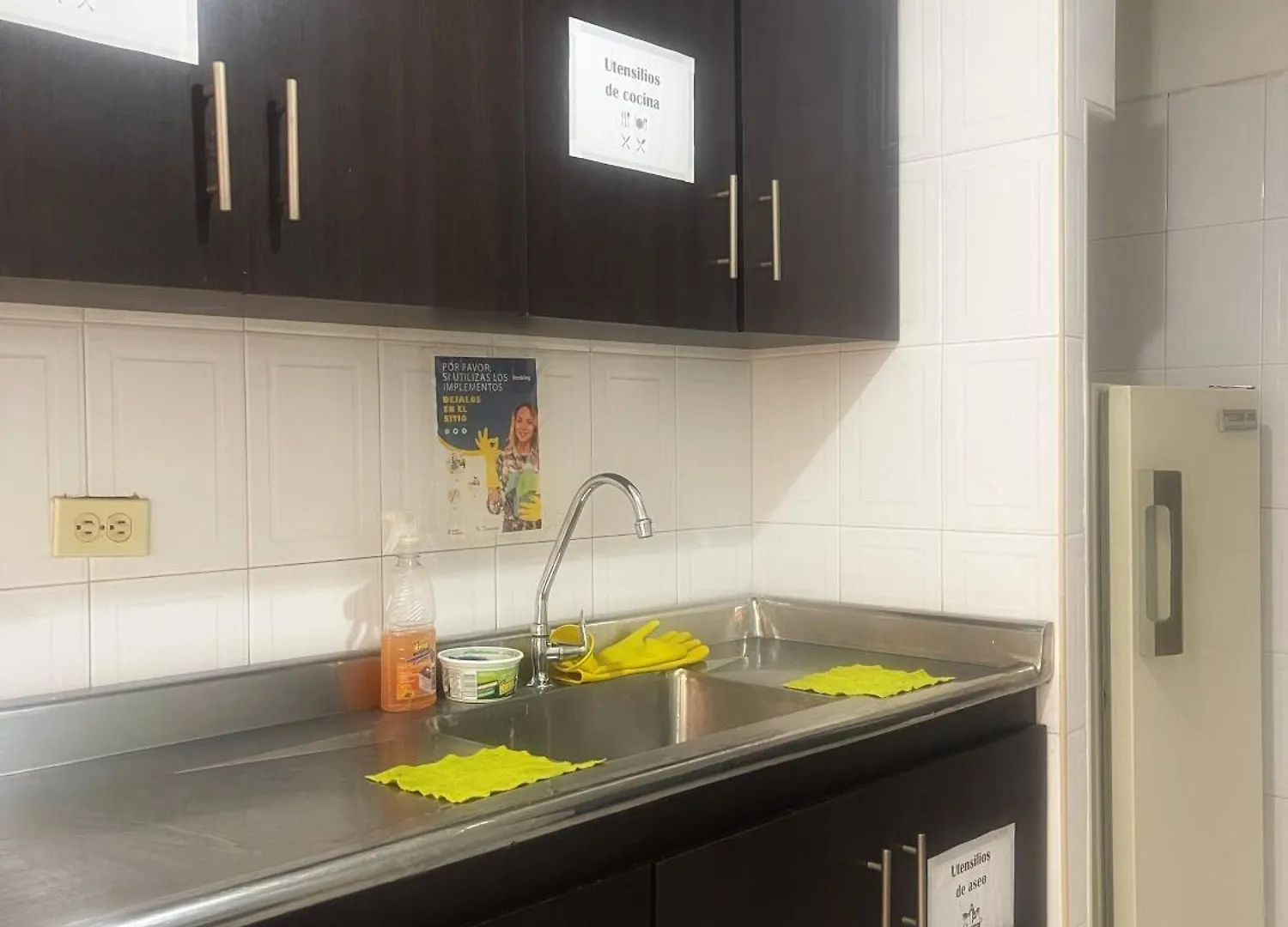 Homestay A 5 Minutos Del Aeropuerto El Dorado Apartment Bogota Colombia